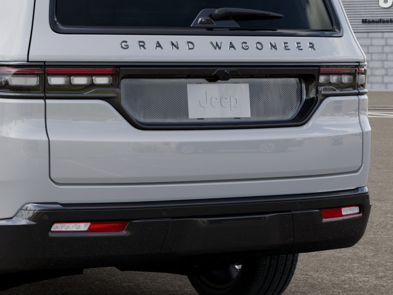 New 2025 Jeep Grand Wagoneer Series III w/ Rear Seat Video Group 1 AWD/4WD image 14