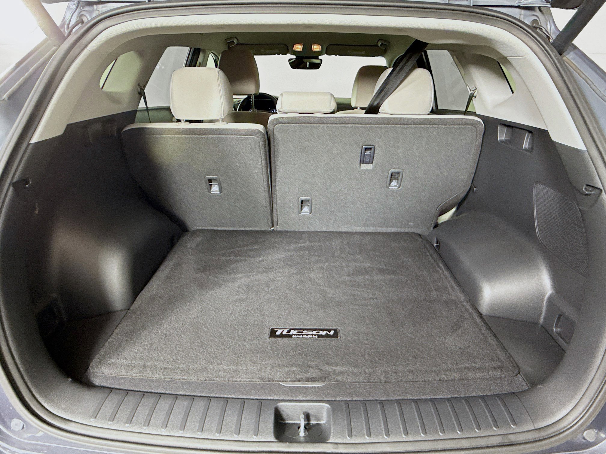 Used 2021 Hyundai Tucson Sport w/ Cargo Package image 32