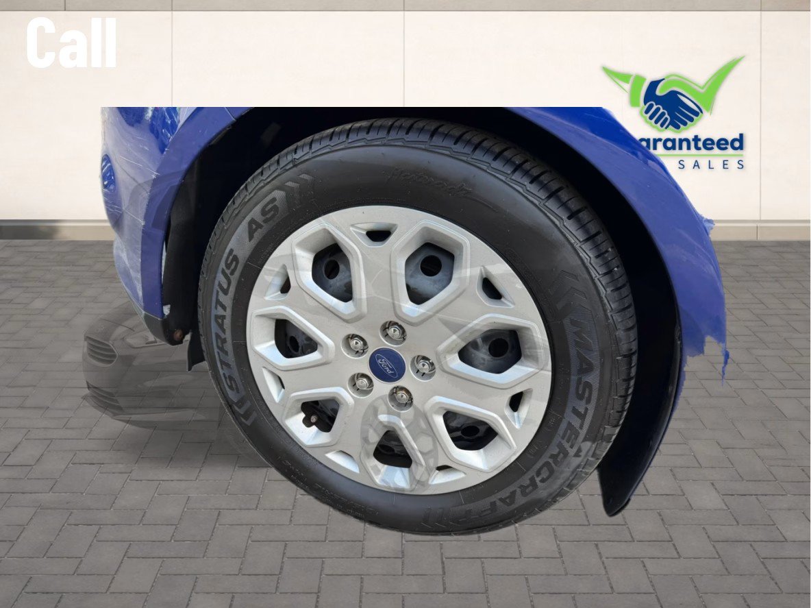 Used 2012 Ford Focus SE FWD image 7