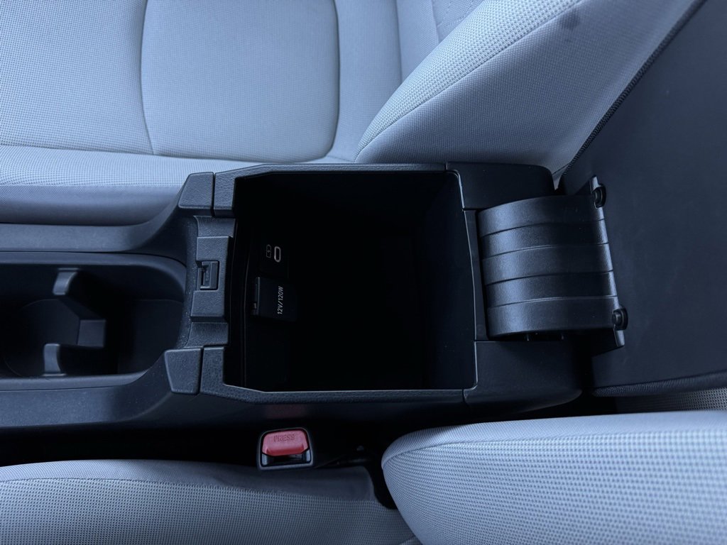 Certified 2023 Toyota Corolla Cross L image 17