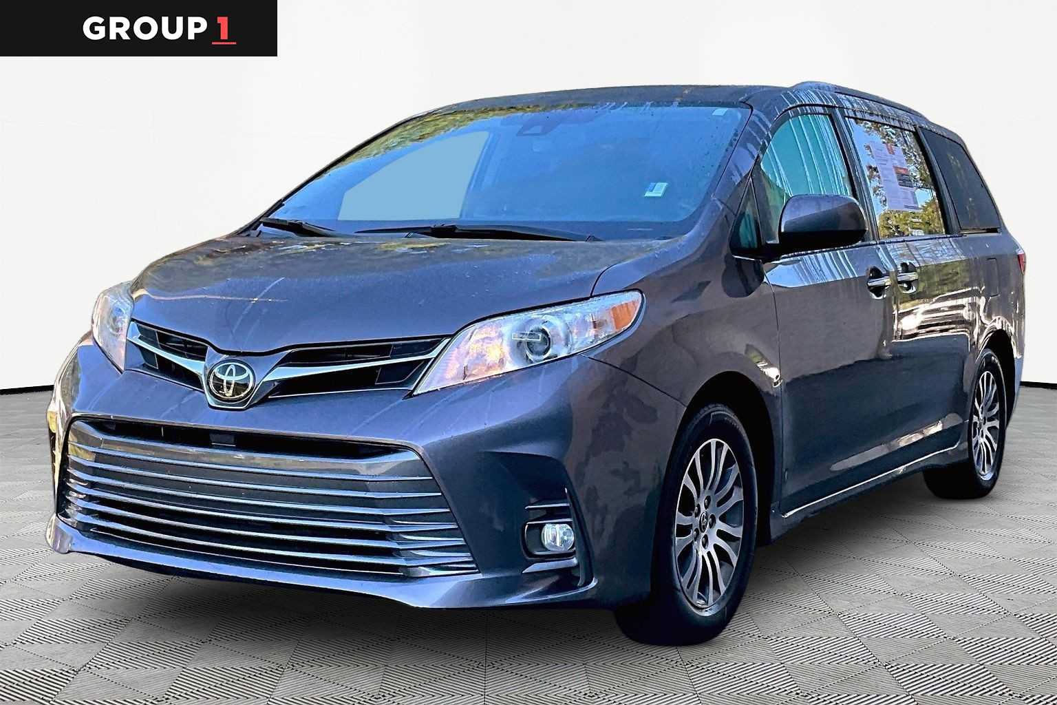 Used 2020 Toyota Sienna XLE