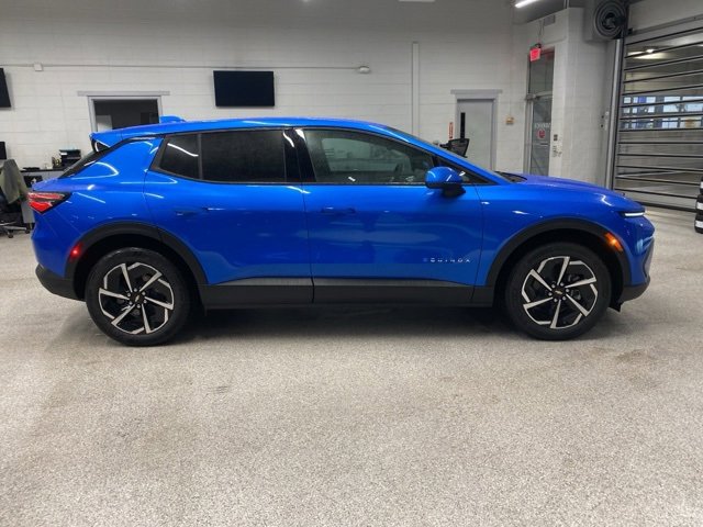 Used 2026 Chevrolet Equinox EV LT image 4