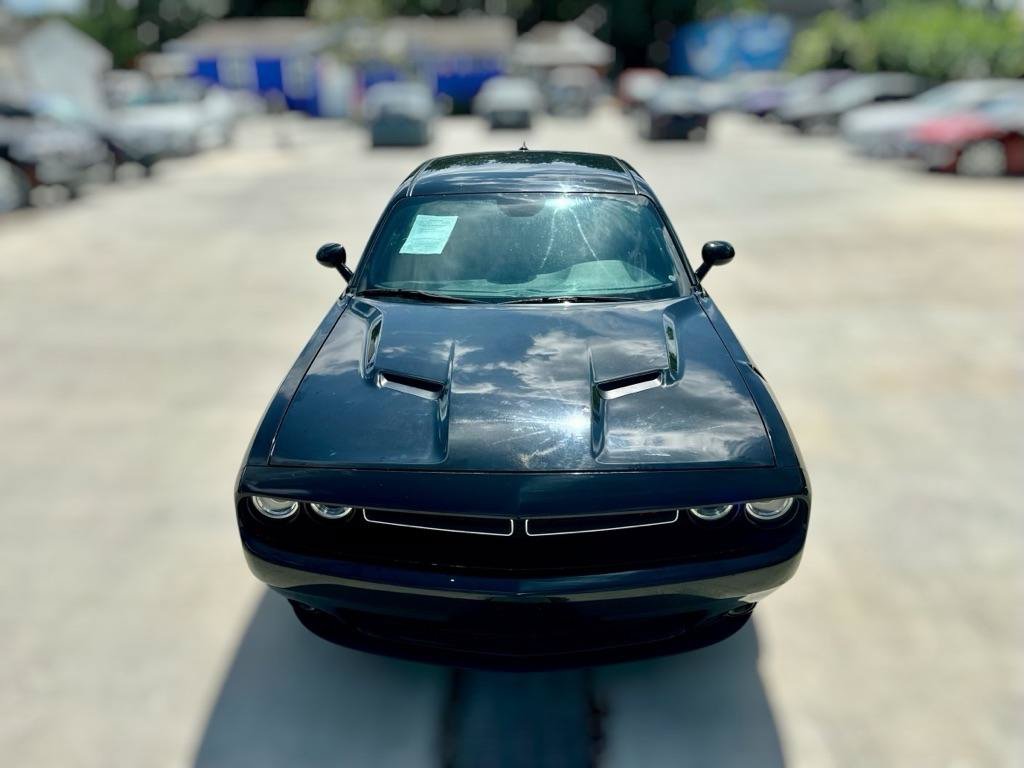Used 2015 Dodge Challenger R/T Plus RWD image 12
