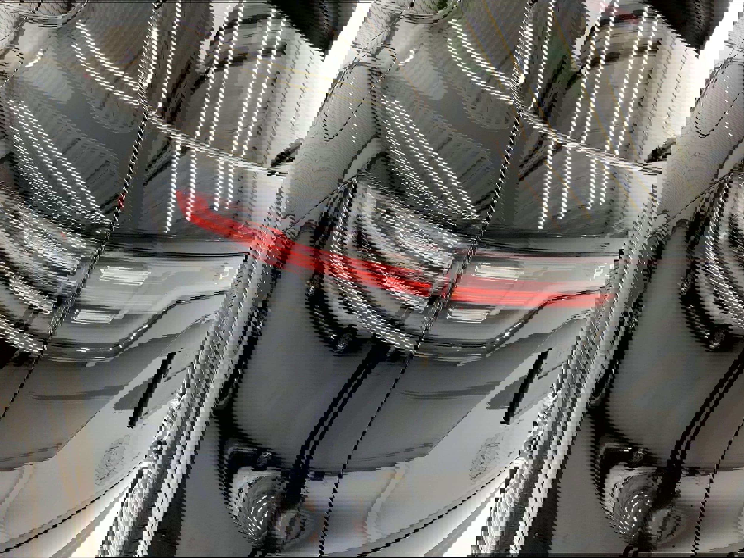 Used 2022 Porsche Cayenne E-Hybrid image 29