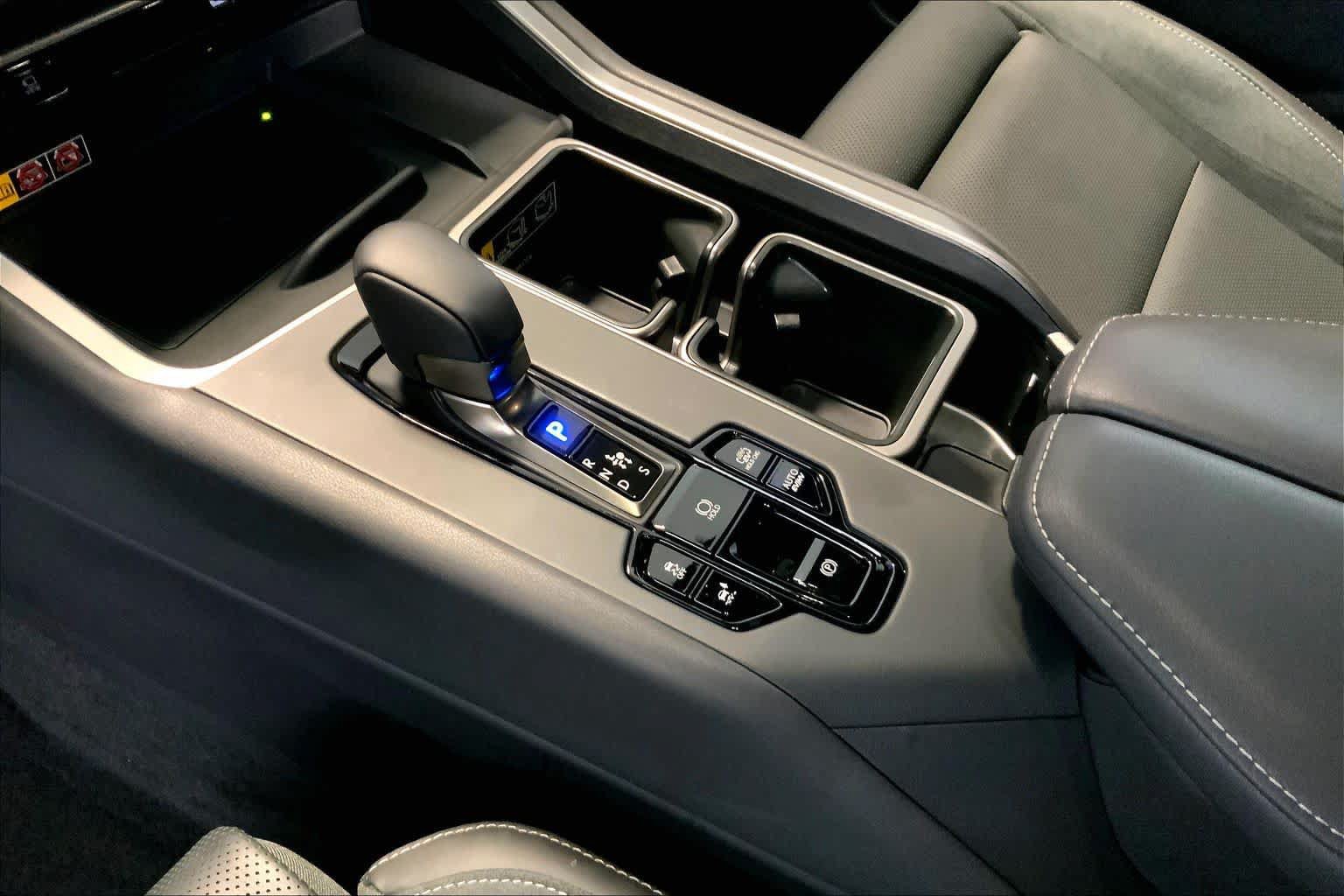 Used 2025 Lexus TX 550h AWD Plug-In Hybrid image 16