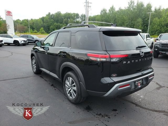 New 2026 Nissan Pathfinder SL w/ Cargo Package AWD/4WD image 6