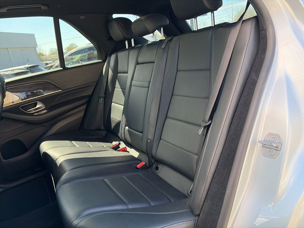 Used 2020 Mercedes-Benz GLE 350 w/ Premium Package image 11