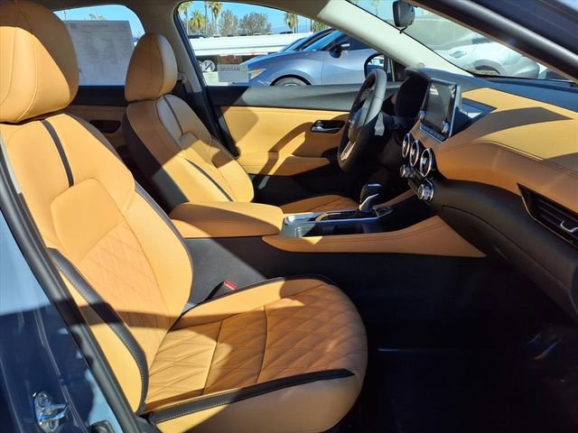 New 2025 Nissan Sentra SV w/ SV Premium Package FWD image 6