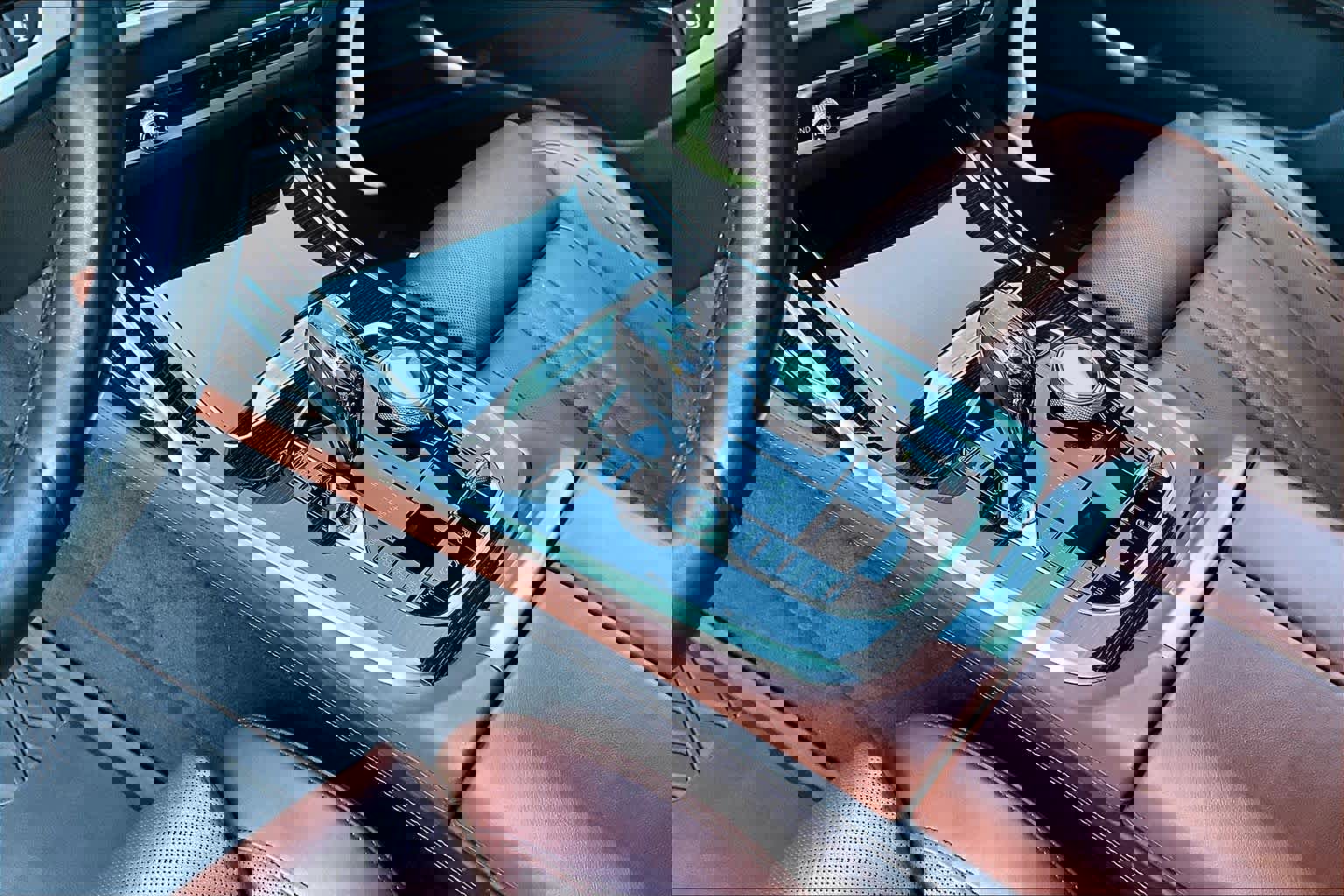 Used 2019 BMW X7 xDrive50i w/ M Sport Package image 17