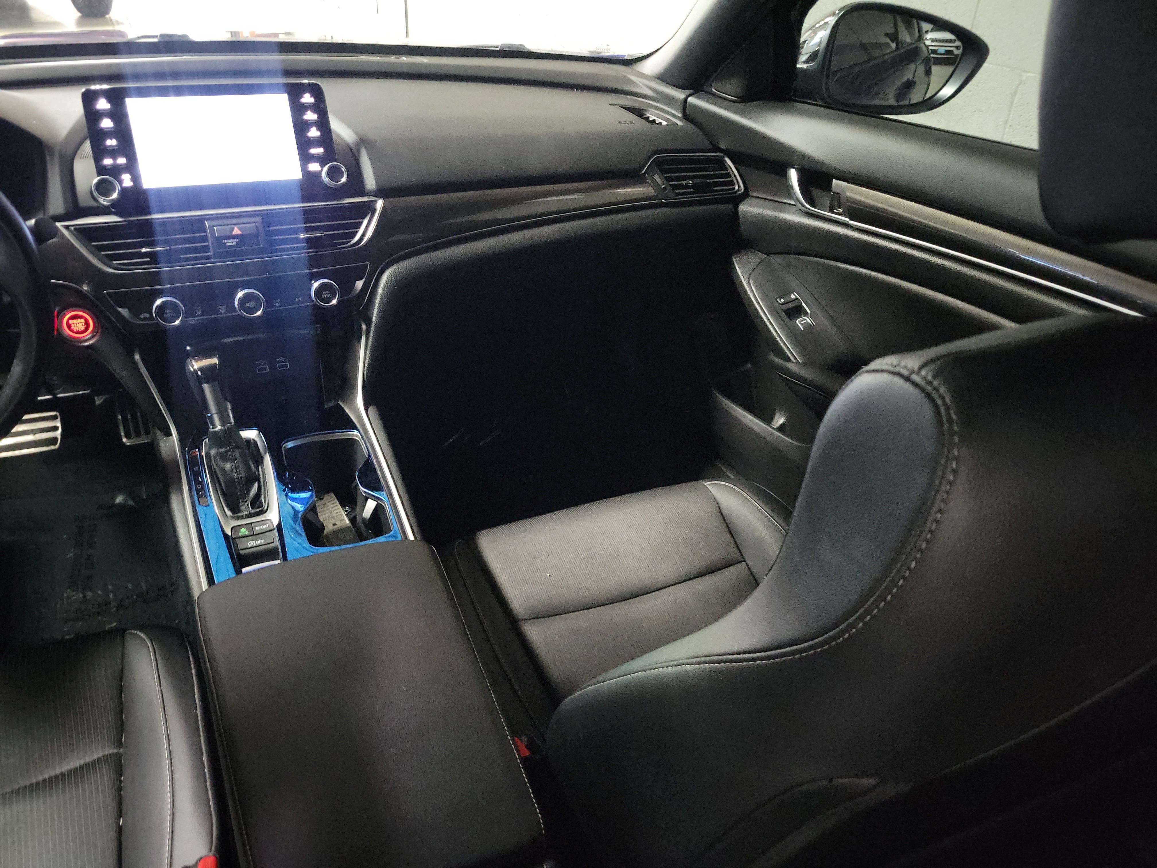 Used 2022 Honda Accord Sport image 15