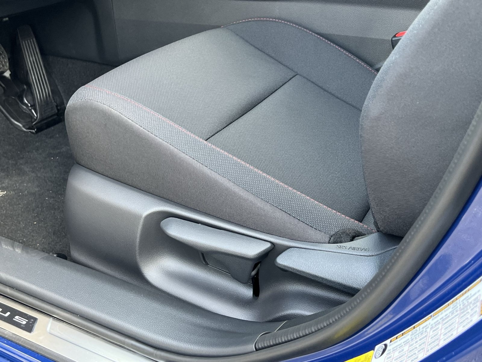 New 2026 Toyota Prius Plug-In Hybrid FWD image 10