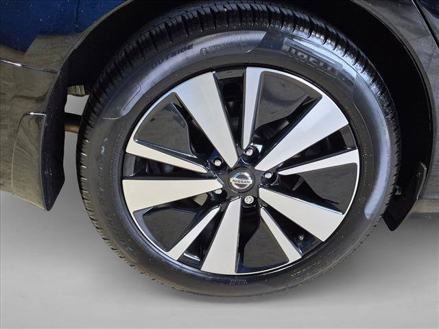 Used 2021 Nissan Altima 2.5 SL FWD image 23