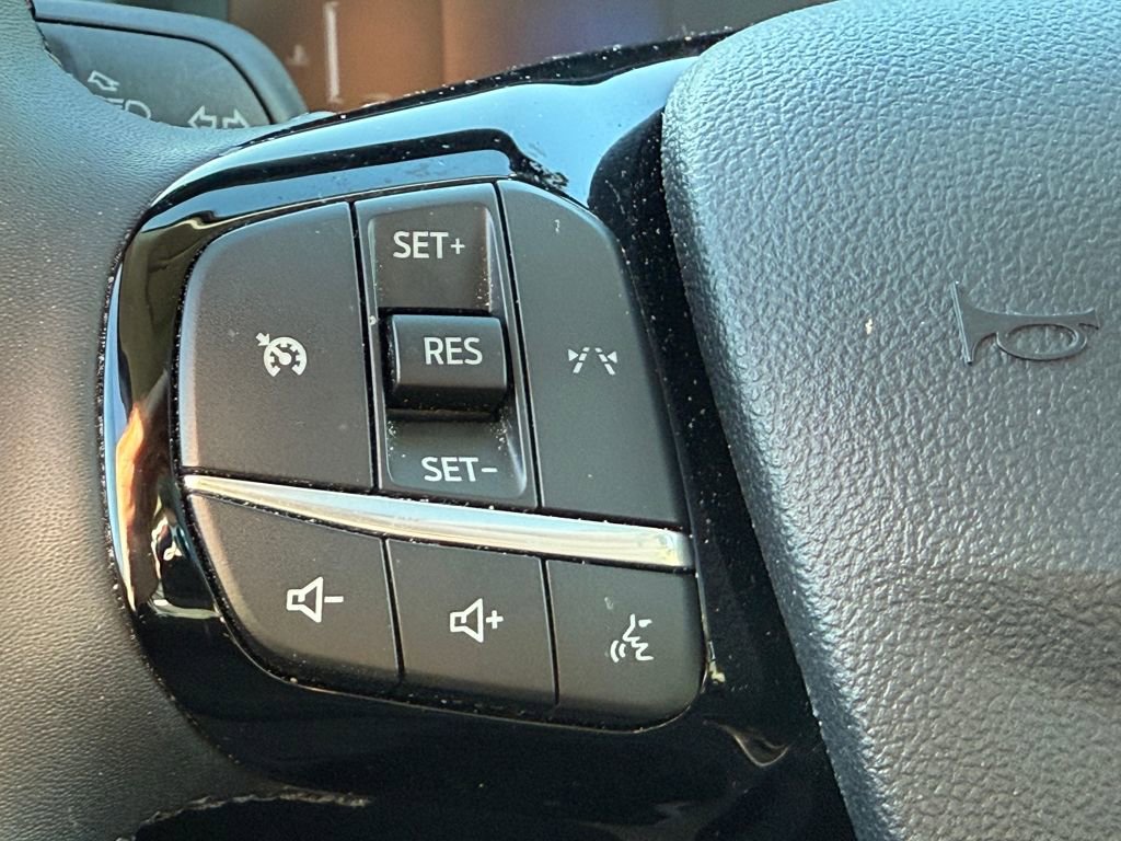 Certified 2025 Ford Escape Active w/ Cold Weather Package image 16