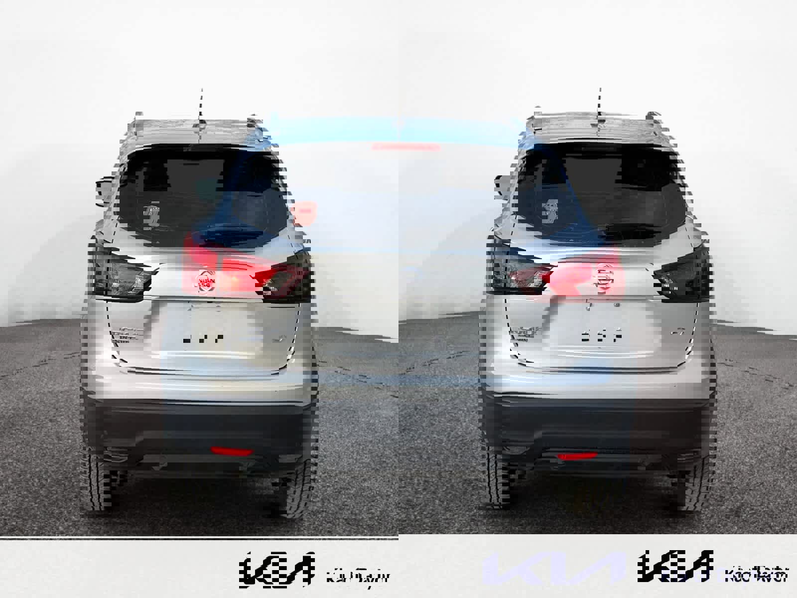 Used 2019 Nissan Rogue Sport SV image 4