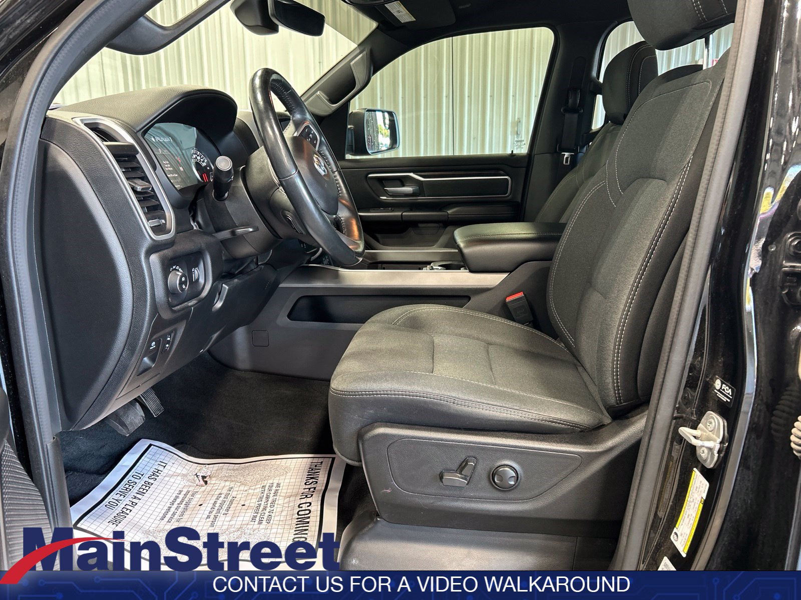 Used 2022 RAM 1500 Big Horn AWD/4WD image 17