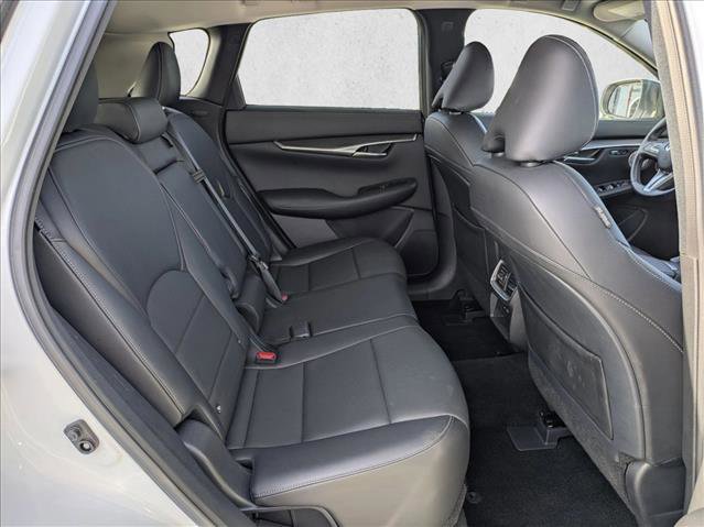 Certified 2024 INFINITI QX50 Luxe w/ Accent Package image 19