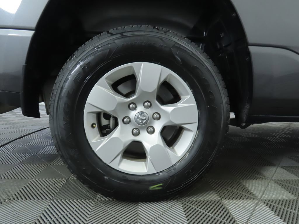 Used 2022 RAM 1500 Big Horn image 32