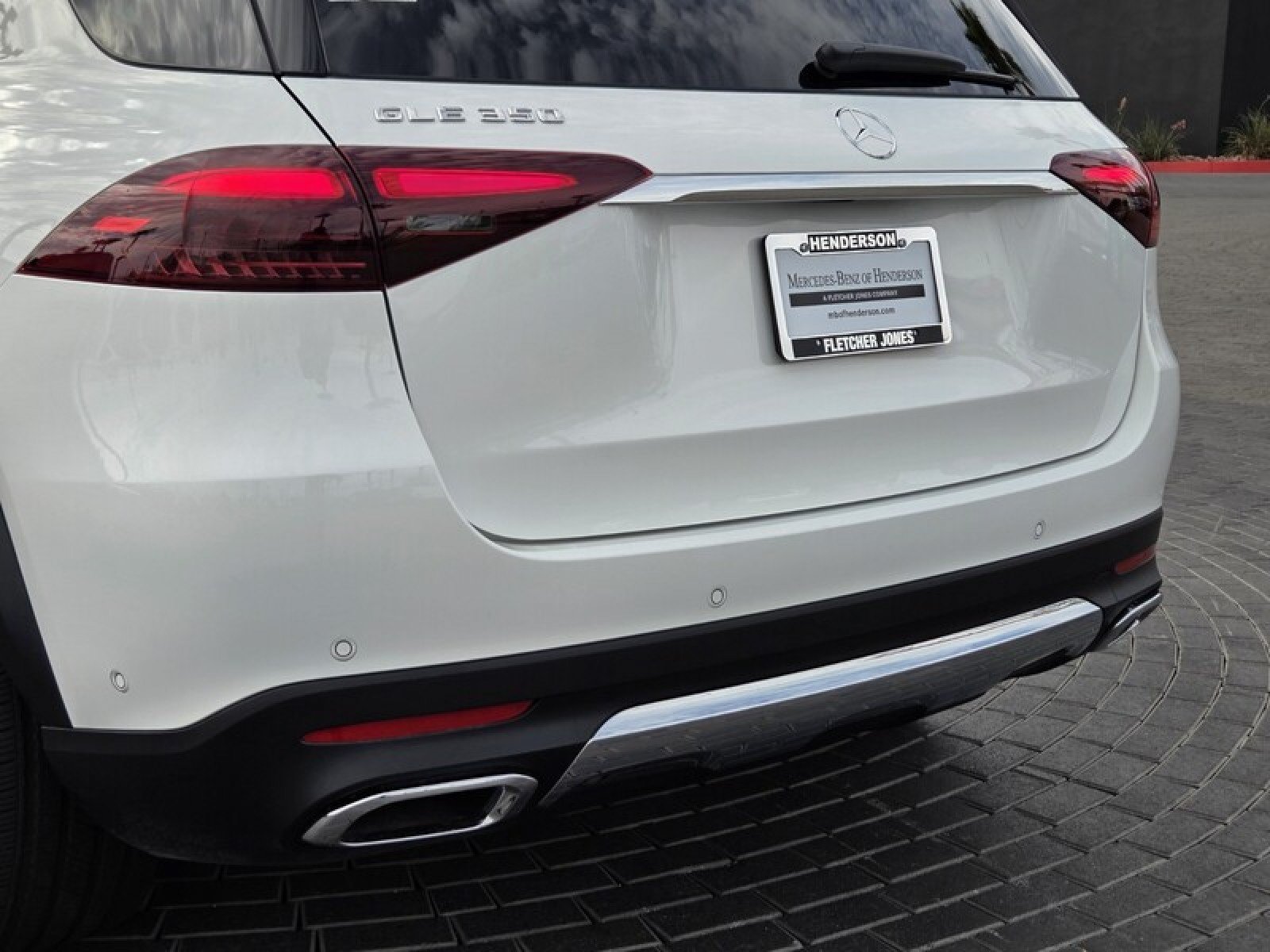 Certified 2026 Mercedes-Benz GLE 350 4MATIC image 4