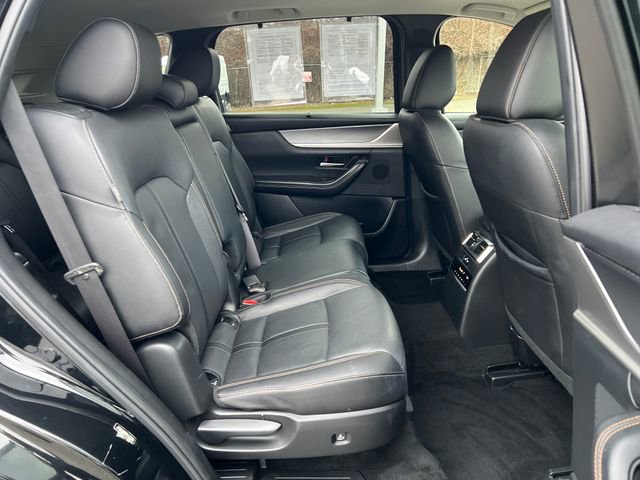 Used 2024 MAZDA CX-90 3.3 Turbo w/ Preferred Plus image 12