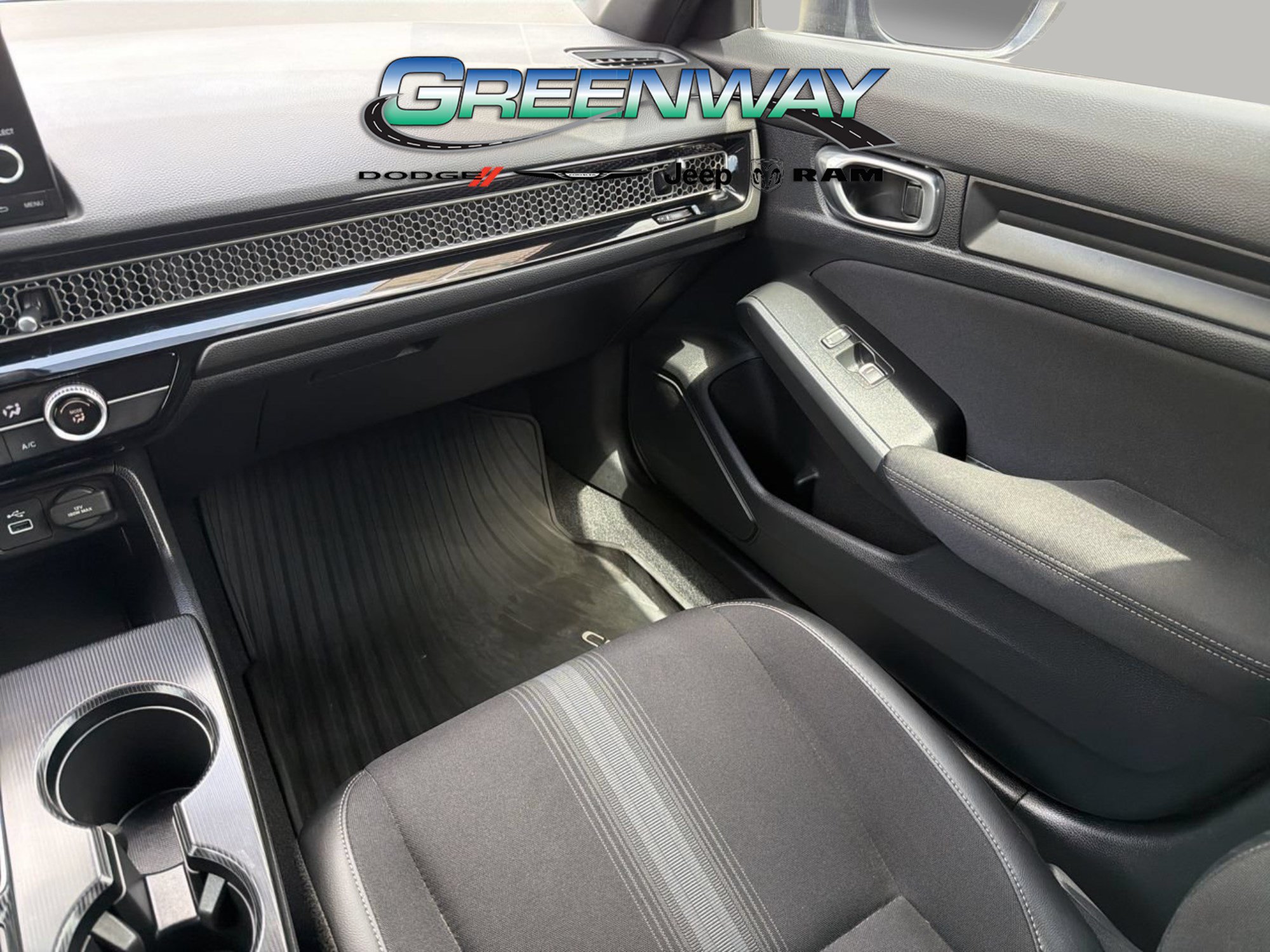 Used 2023 Honda Civic Sport image 15