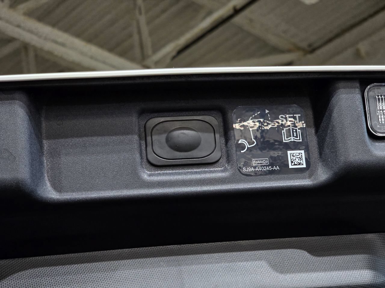 New 2025 Ford Mustang Mach-E Premium AWD/4WD image 8