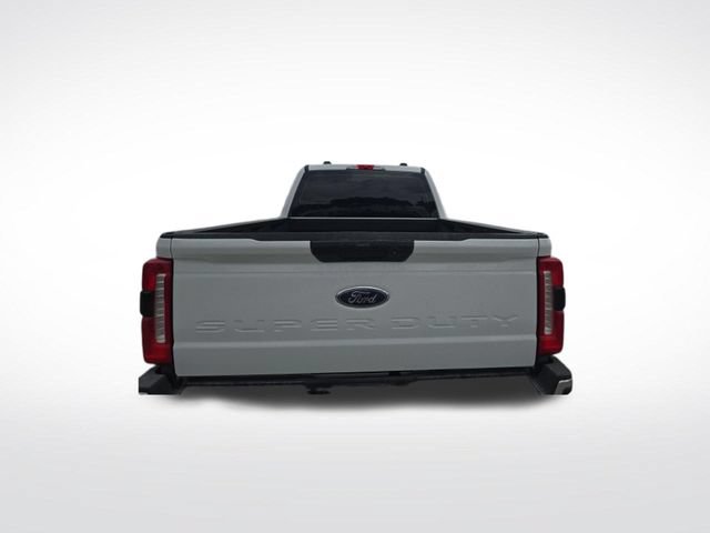 Used 2025 Ford F350 XL w/ 360-Degree Camera Package AWD/4WD image 5