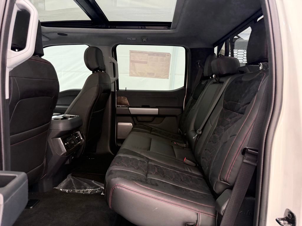 New 2026 Ford F250 Lariat w/ Black Appearance Package AWD/4WD image 20
