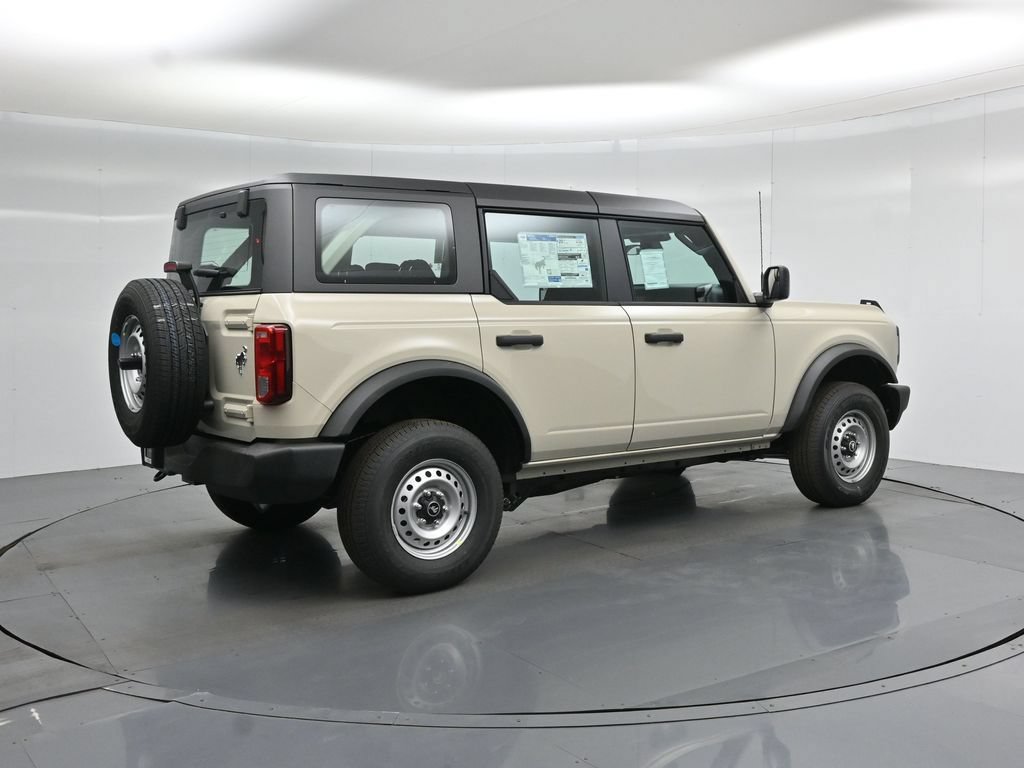 New 2026 Ford Bronco 4-Door AWD/4WD image 24