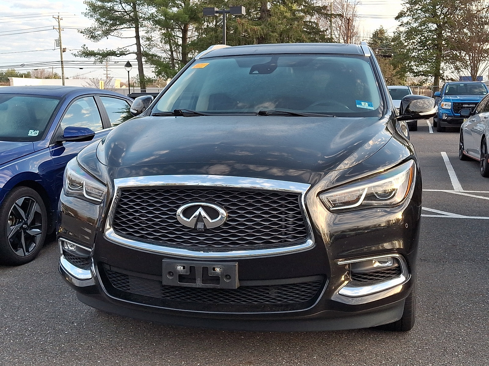Used 2020 INFINITI QX60 Luxe w/ Essential Package image 4