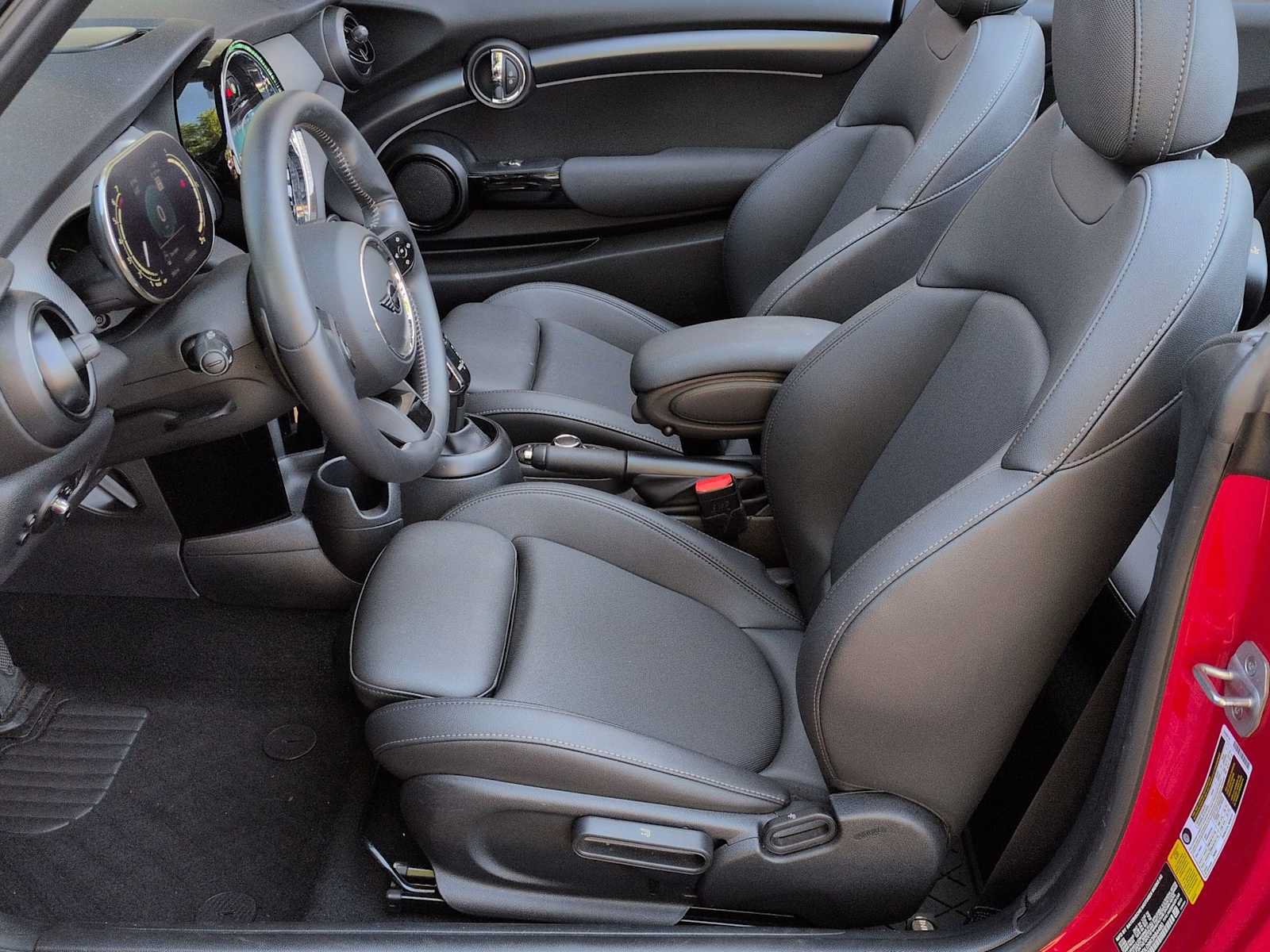 Used 2024 MINI Cooper S FWD image 18