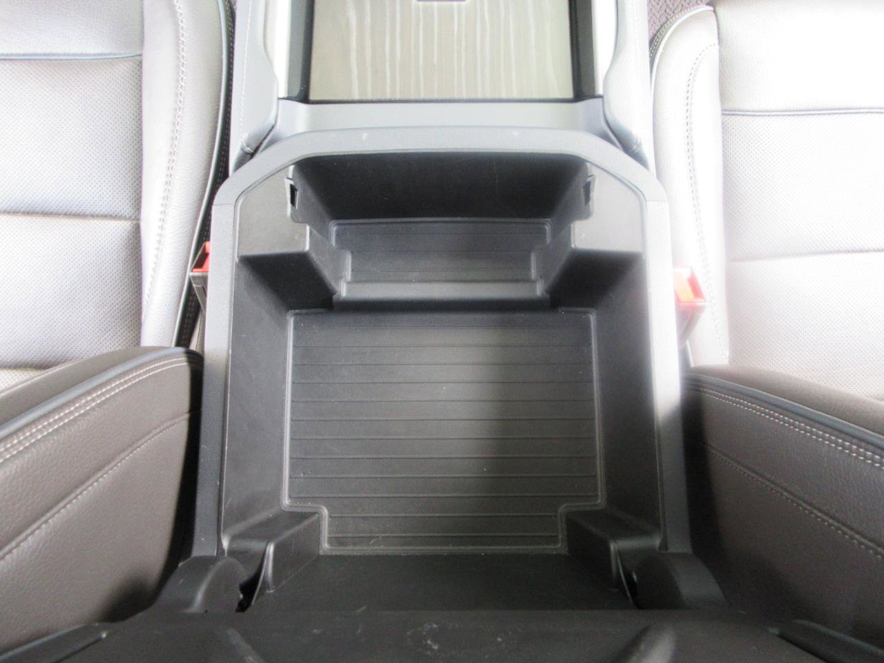 Used 2024 GMC Yukon Denali w/ Advanced Technology Package image 58