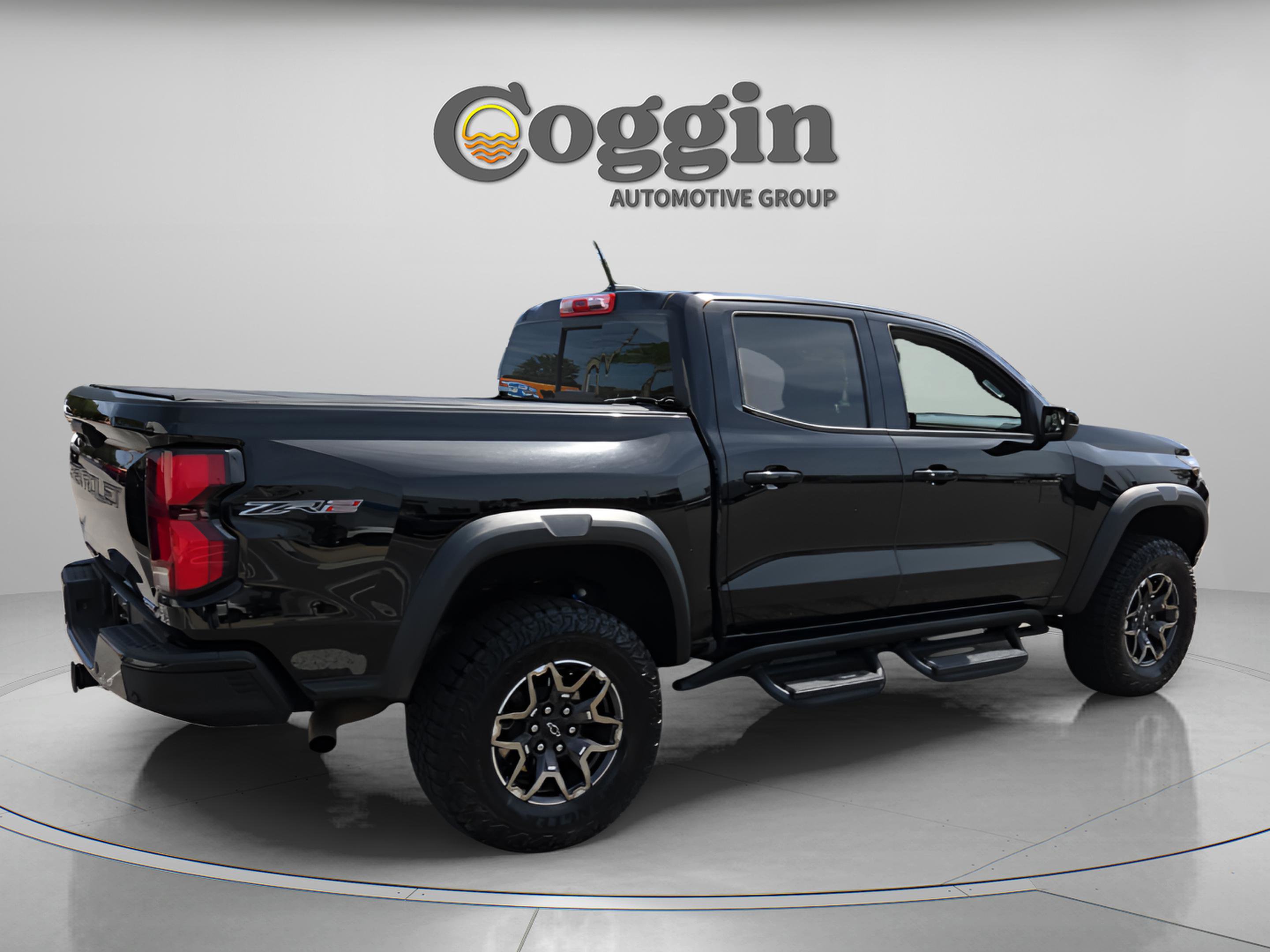 Certified 2024 Chevrolet Colorado ZR2 w/ Safety Package AWD/4WD image 5