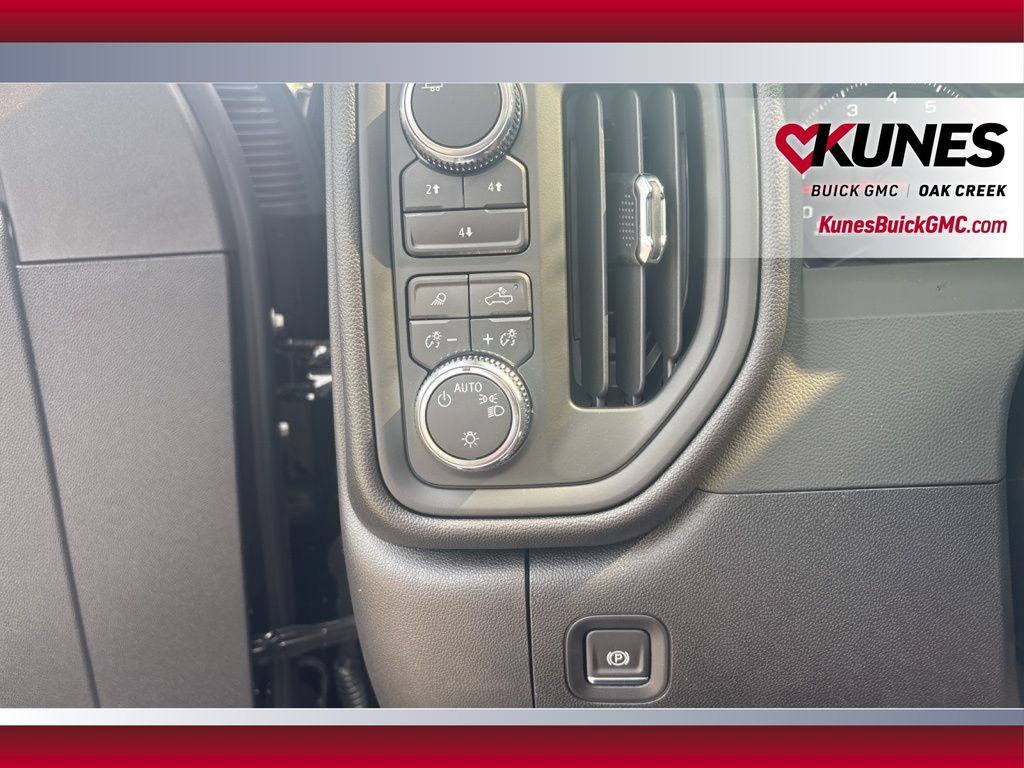 New 2025 GMC Sierra 2500 Pro w/ 1SA Pro Safety Plus Package AWD/4WD image 27