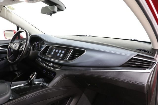 Used 2019 Buick Enclave Essence image 14