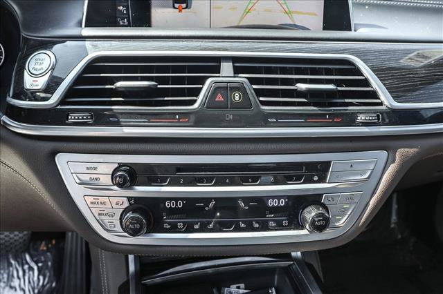 Used 2017 BMW 750i xDrive AWD/4WD image 19