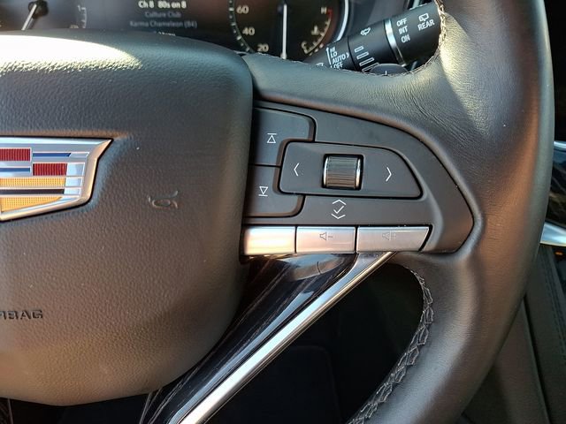 Used 2025 Cadillac XT6 Premium Luxury image 23