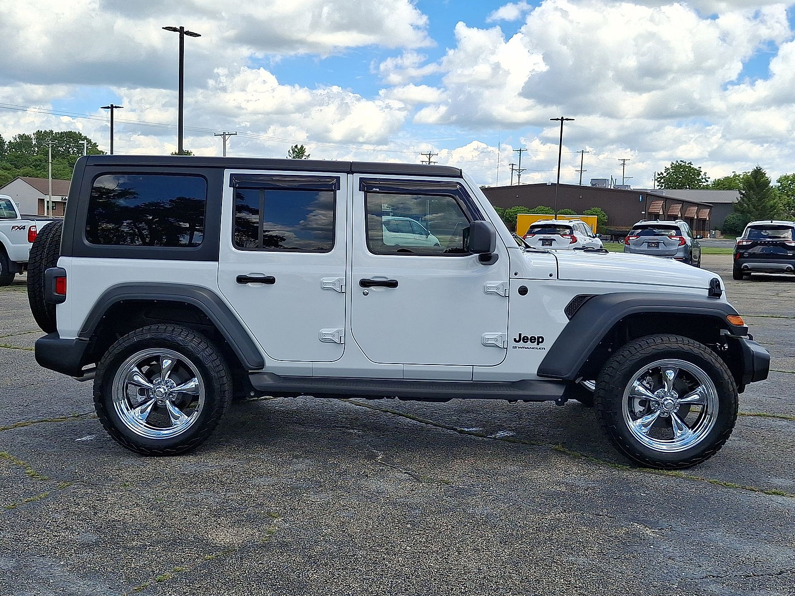 Used 2024 Jeep Wrangler Unlimited Sport AWD/4WD image 25