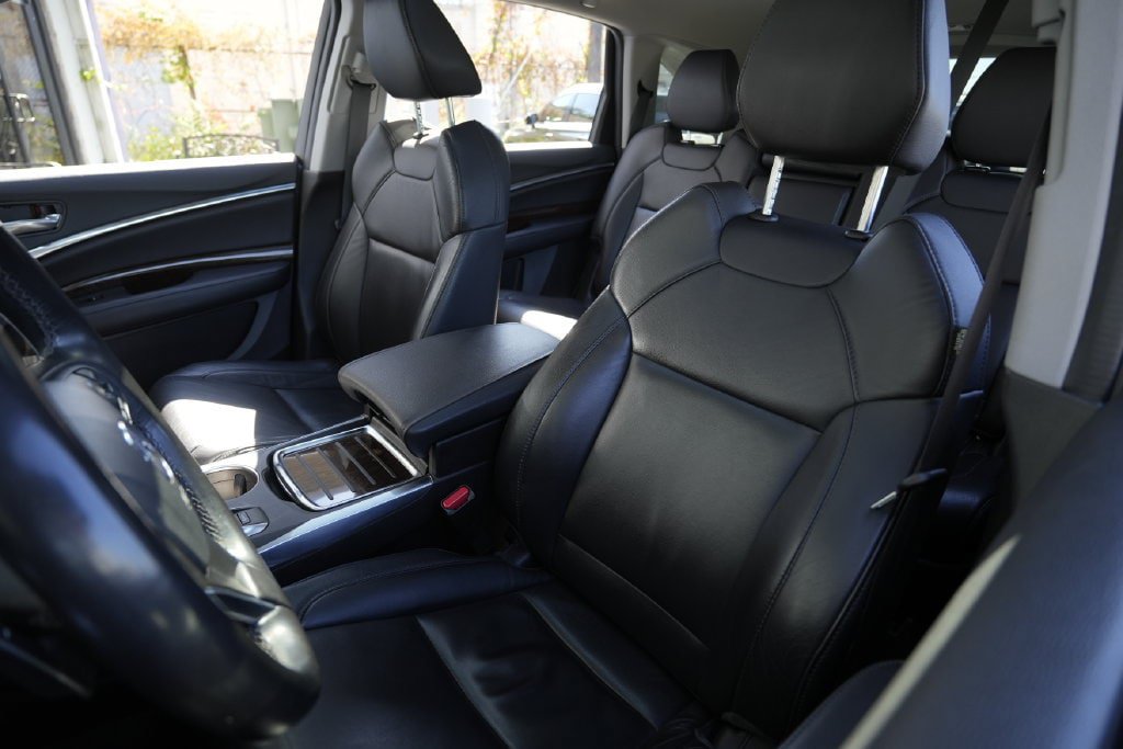 Used 2020 Acura MDX SH-AWD image 23