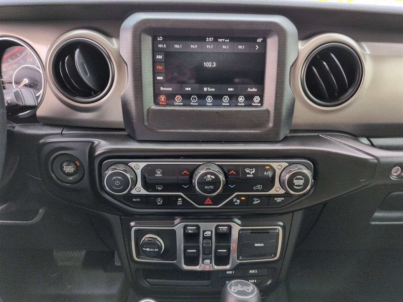 Used 2018 Jeep Wrangler Unlimited Sport S AWD/4WD image 21