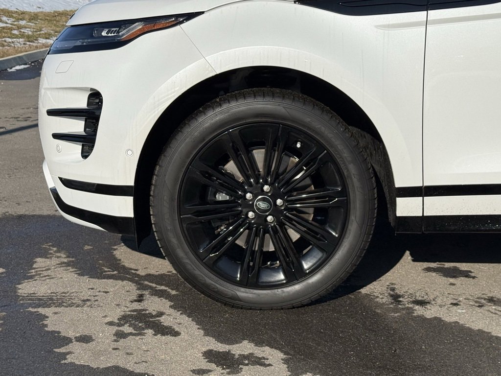 Certified 2026 Land Rover Range Rover Evoque Dynamic SE image 10