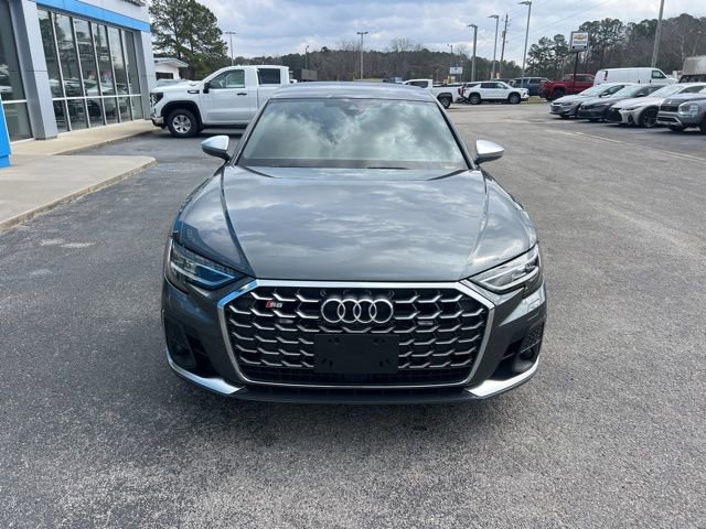 Used 2024 Audi S8 image 4