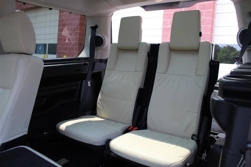Used 2015 Land Rover LR4 HSE LUX AWD/4WD image 26
