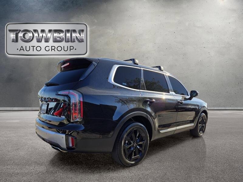 Certified 2024 Kia Telluride EX w/ EX Captain's Chair Package AWD/4WD image 5