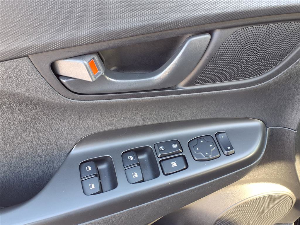 Used 2021 Hyundai Kona SEL w/ Cargo Package image 14