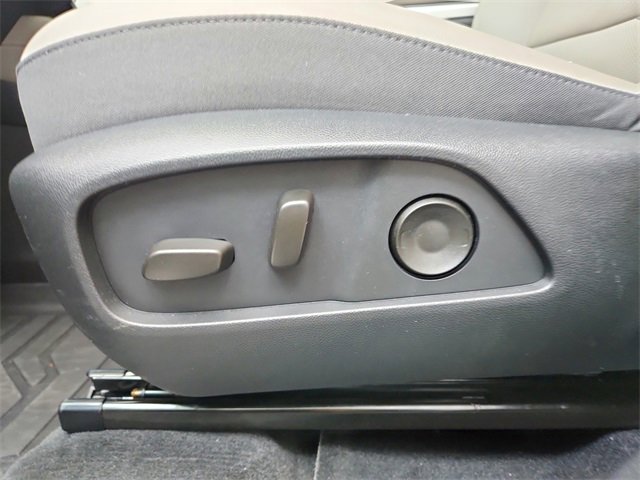 Used 2026 GMC Terrain Elevation w/ Elevation Premium Package image 20