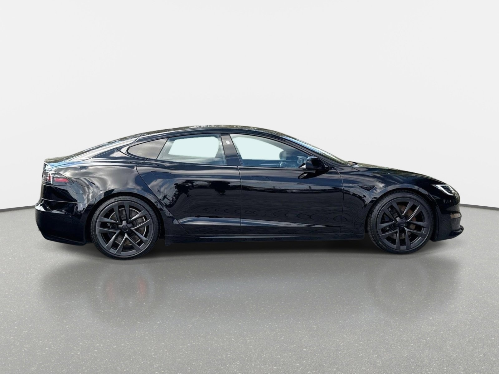 Used 2023 Tesla Model S AWD/4WD image 2