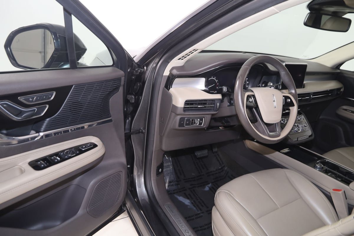 Used 2020 Lincoln Corsair AWD w/ Equipment Group 101A image 49