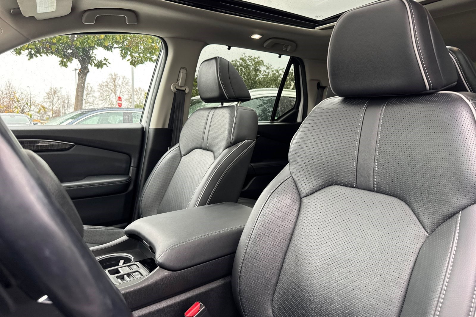 Used 2023 Honda Pilot Elite image 22