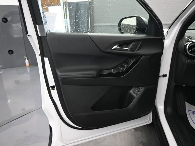 New 2026 Chevrolet Equinox LT image 11