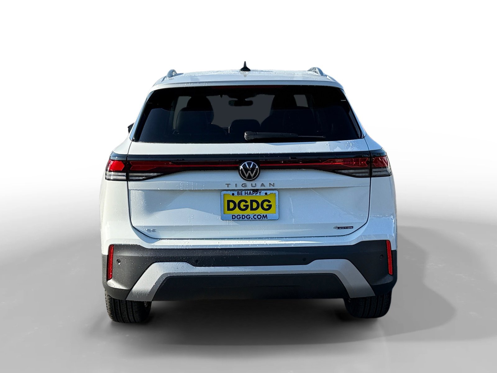New 2026 Volkswagen Tiguan SE image 4